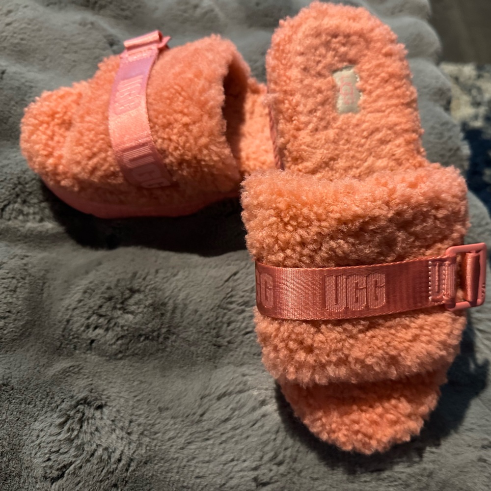 UGG Pink Fluffy Sandals with Adjustable Straps